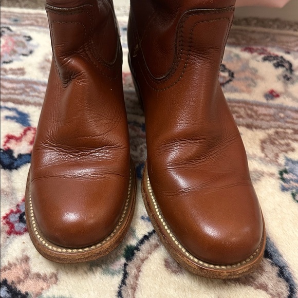 Frye Women's Chestnut Leather Heeled campus Boots sz7.5AA - Picture 3 of 7